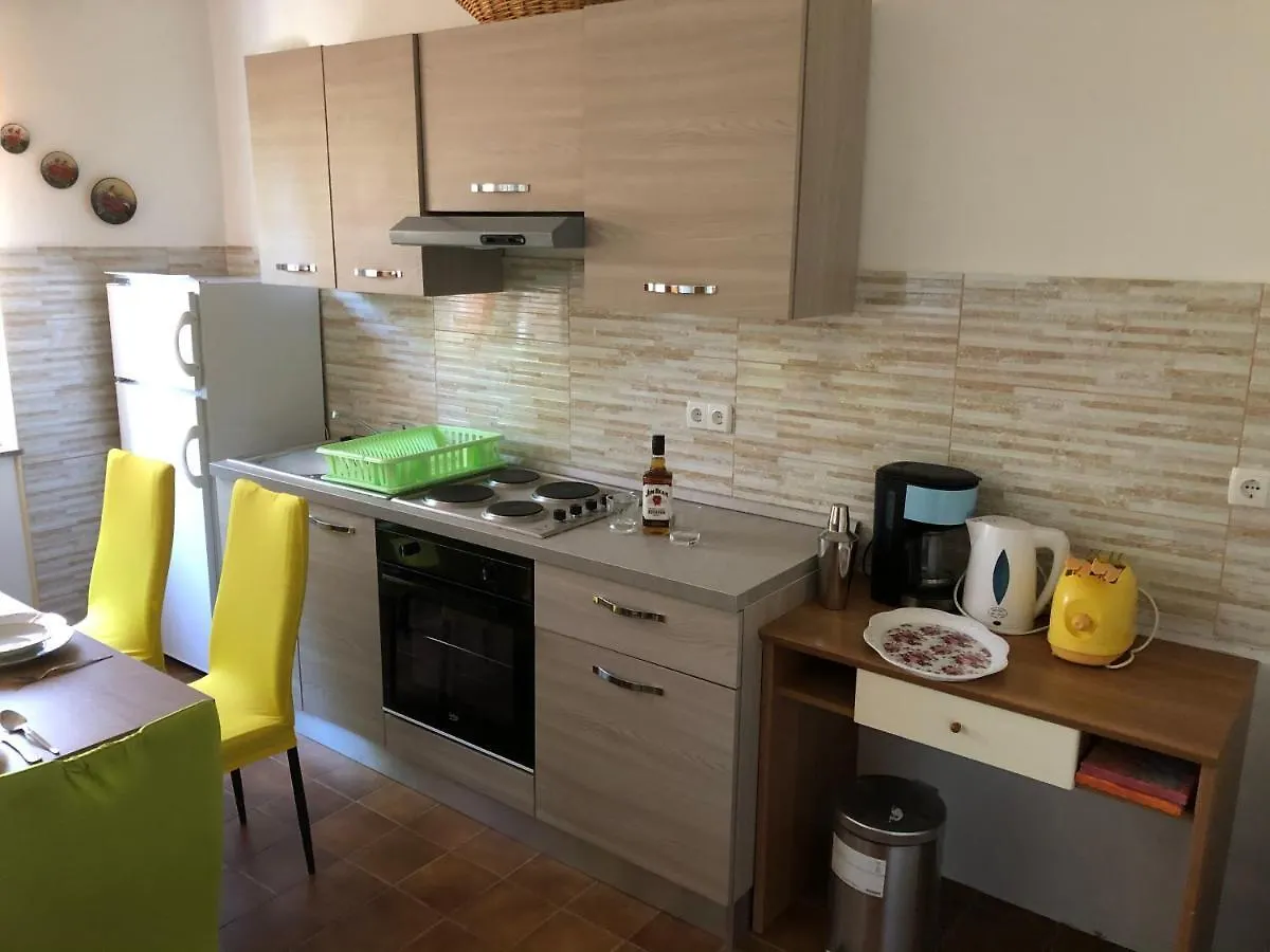Apartments Ankica Kampor