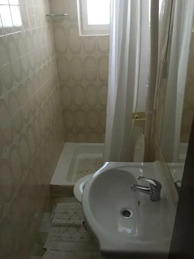 Apartments Ankica Kampor Croatia
