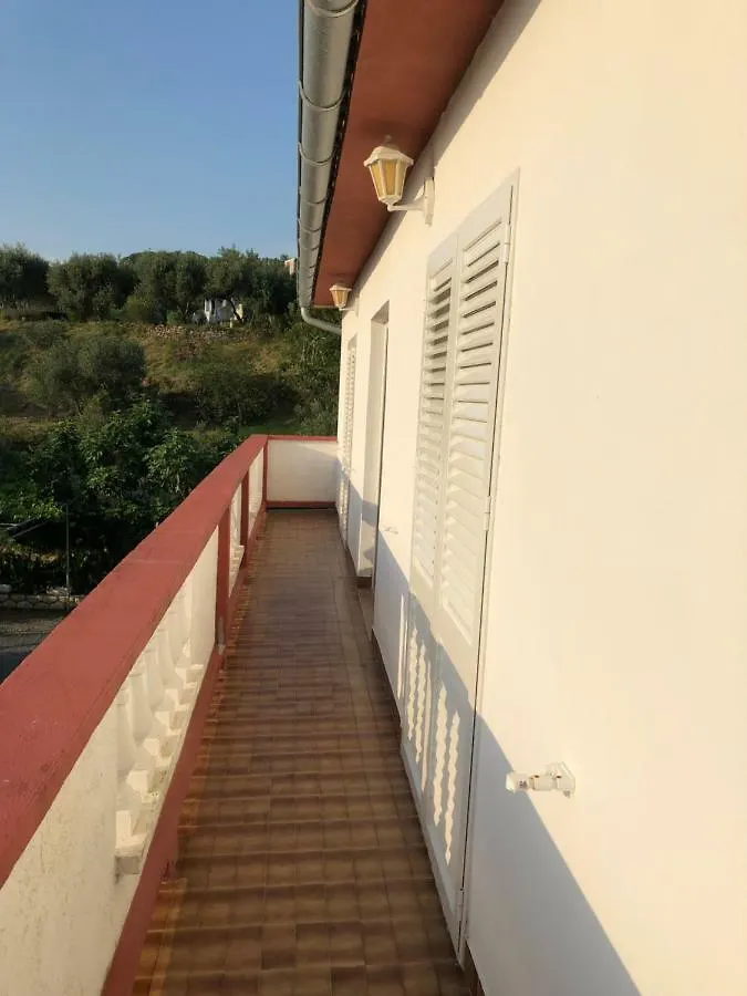 Apartments Ankica Kampor